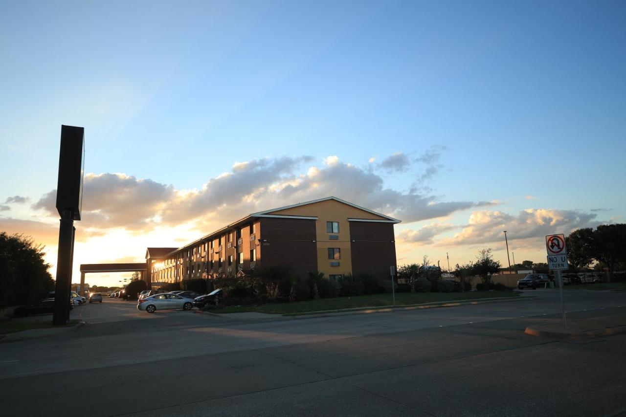 Quality Inn Dfw Airport North - אירווינג מראה חיצוני תמונה