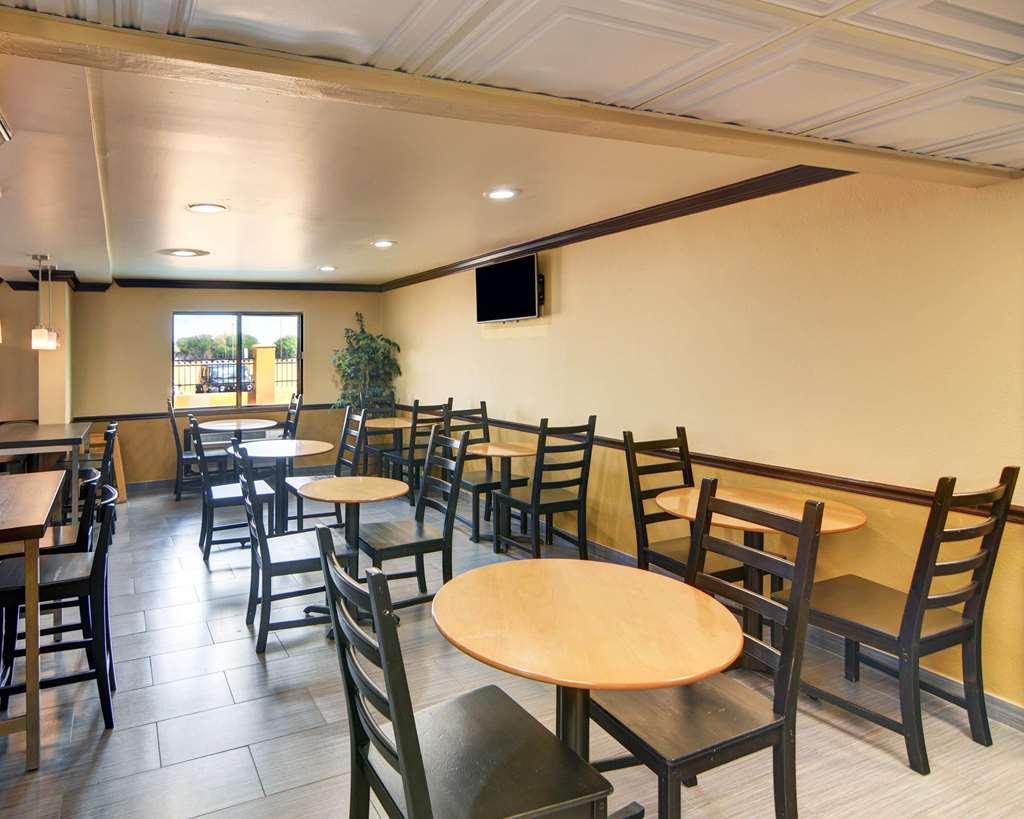 Quality Inn Dfw Airport North - אירווינג מסעדה תמונה