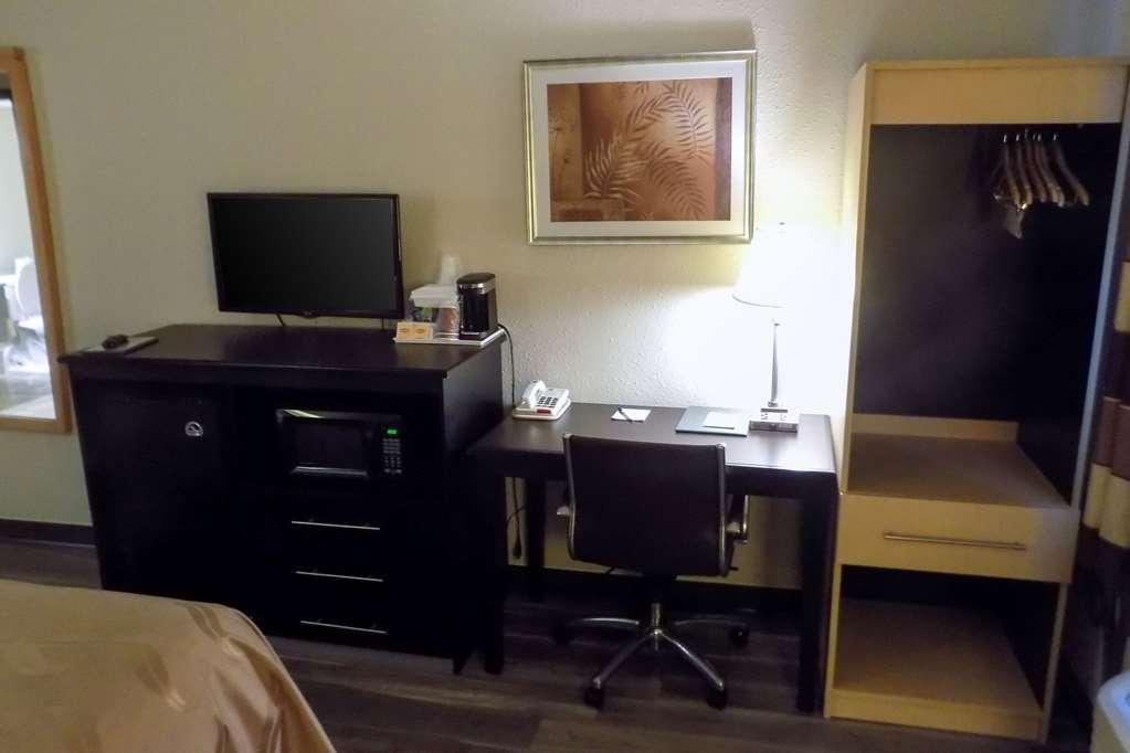 Quality Inn Dfw Airport North - אירווינג חדר תמונה